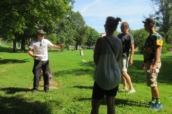  Tour of Historic Wesleyan Cemetery JZ0UzG26