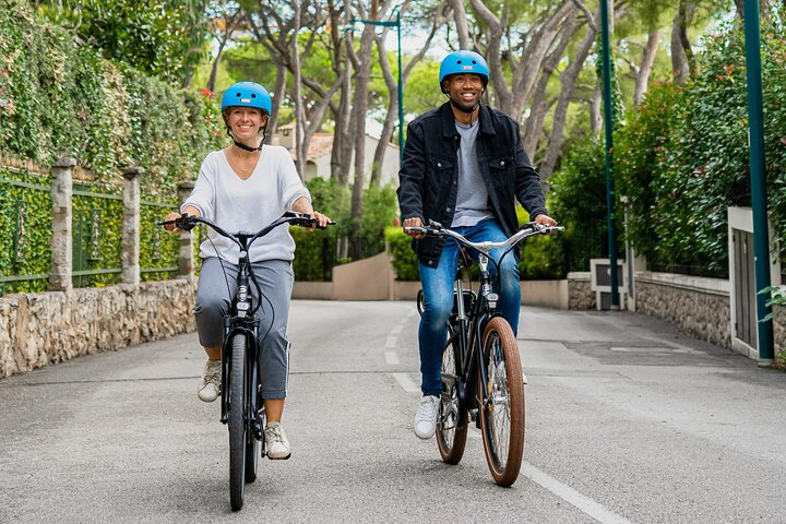 Electric bike rental in Nice uVZ5lZpR