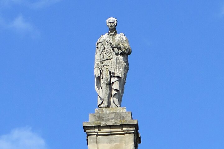 Newcastle Revealed History Bridges and Secrets. English dX1E0ZYD
