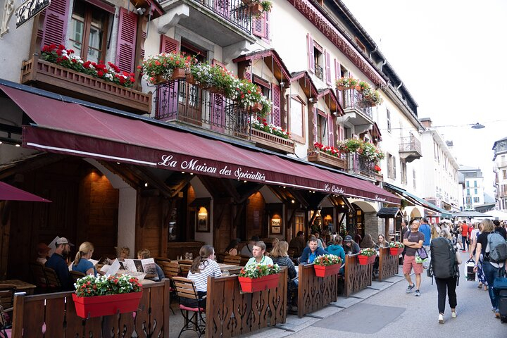 Visit Chamonix with a Guide  0MSTRSsU