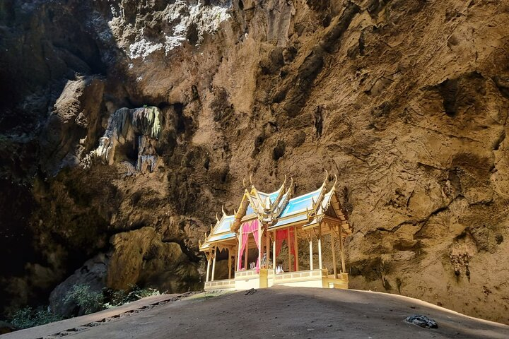 Hua Hin Sam Roi Yod National Park & Laem Sa La Beach Guided Day E7IQBmBK