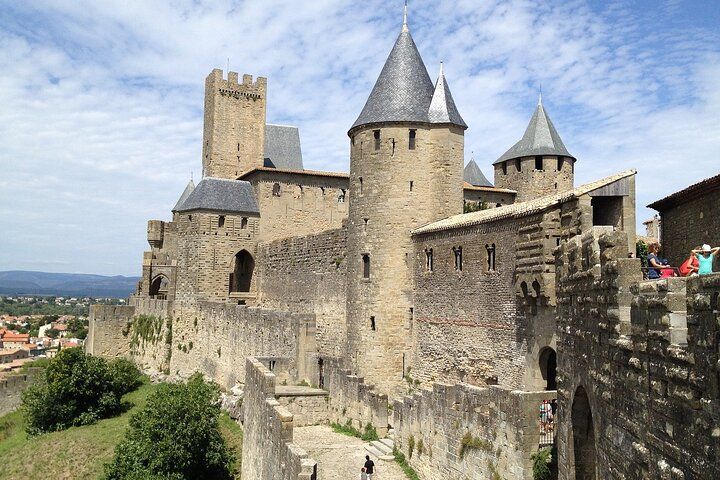 Carcassonne: Secrets of the Castle's Defense Self-Guided Tour gGRFJZZP