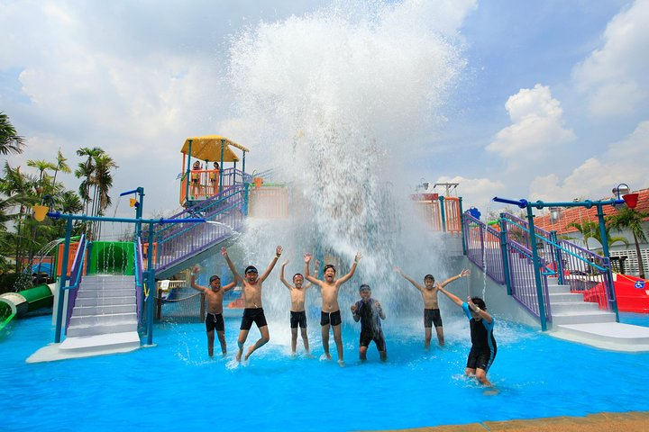 Siam Amazing Amusement Park in Bangkok Admission Ticket TlHieiqj