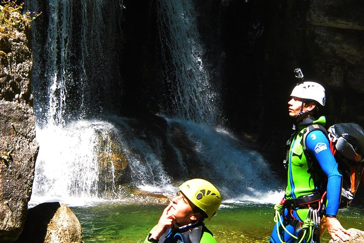 Canyoning Grenoble: the Furon canyon n3BwpFvM
