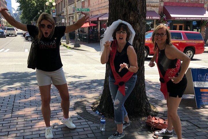 Adventurous Scavenger Hunt in Norfolk by Operation City Quest dGStGUwz