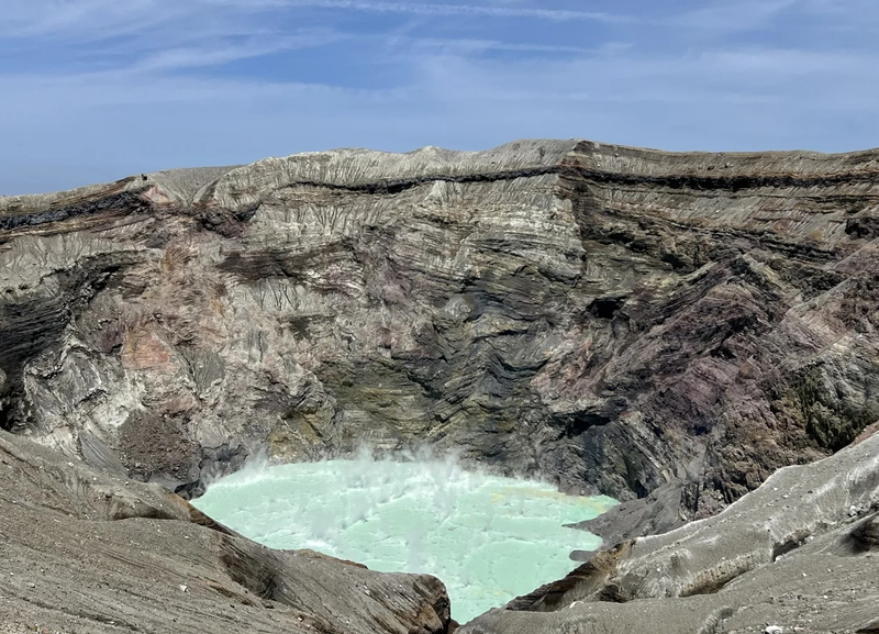 Kumamoto Aso Volcano & Kurokawa Onsen Full-Day Tour vMAtOgWd