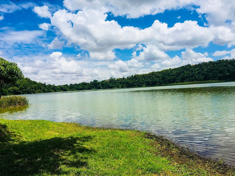 Arusha Lake Duluti Full-Day Private Canoe Tour EDP38h6W