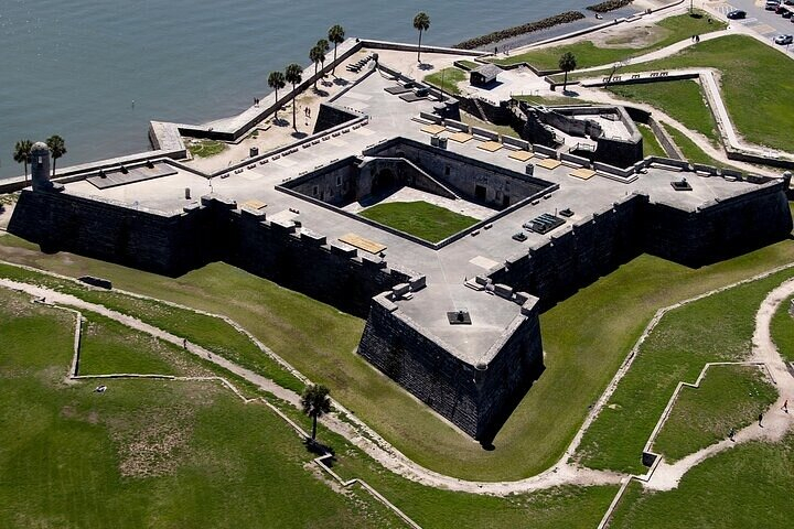 Self-Guided Audio Ghost Tour in St. Augustine Z40lz7k7