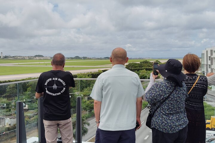 Okinawa: Guided Voices from Life Alongside Kadena Air Base tC6HwA5V