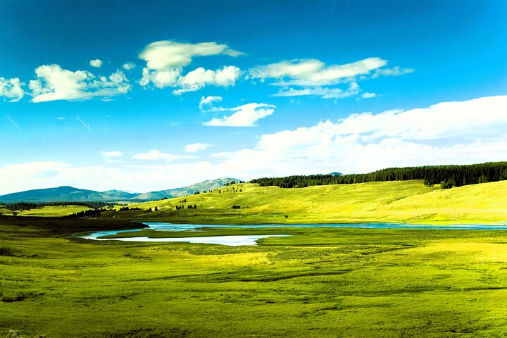From Bozeman Yellowstone and Teton Tour 3 Days and 2 Nights 2gWFqEoy