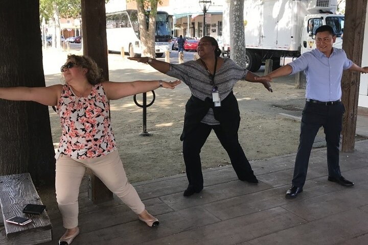 Fun City Scavenger Hunt in Baton Rouge by Crazy Dash 4XChEkOF