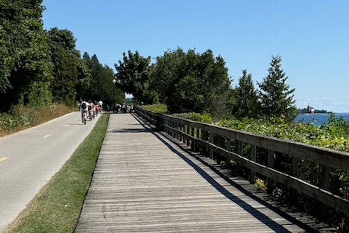 Somewhere in Time and Mackinac Island: Film Sites Audio Guide jYZXD2DU