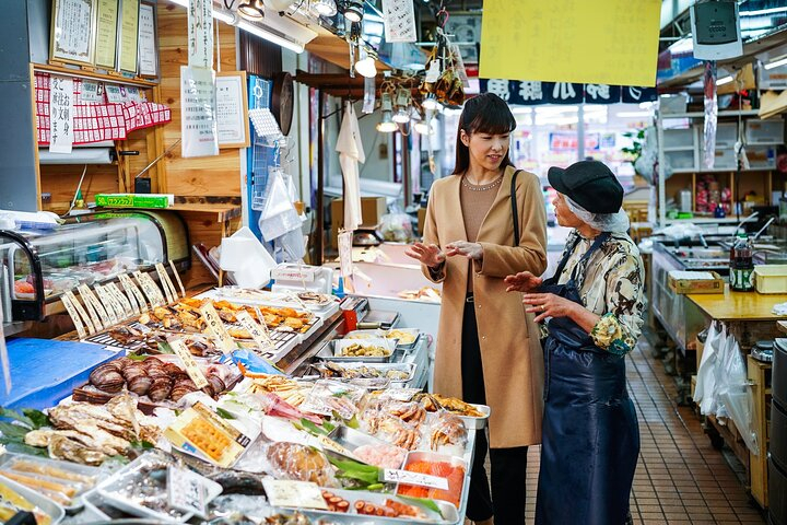 Niigata Full-Day Private Tour with Government-Licensed Guide rrmYIig9