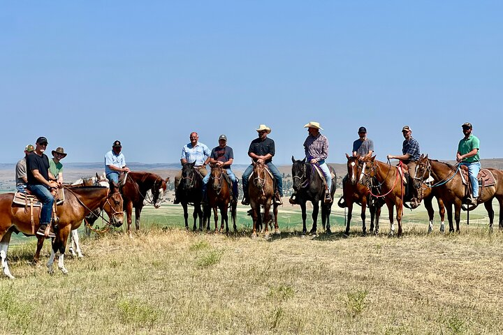 Horseback Ride in Montana's Ranch Country YGeZ1kol