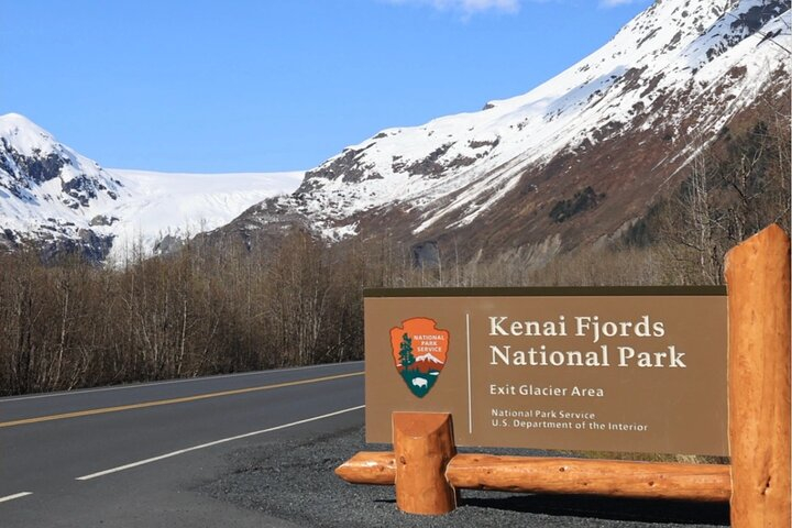 Private Seward Cruise Transit Tour with National Park and AWCC mATRn8CG