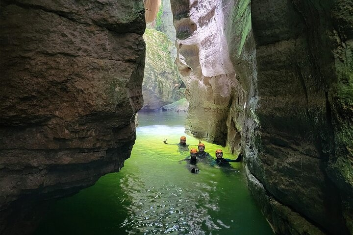 Canyoning Chambéry Le Canyon du Groin rzRLeuwQ