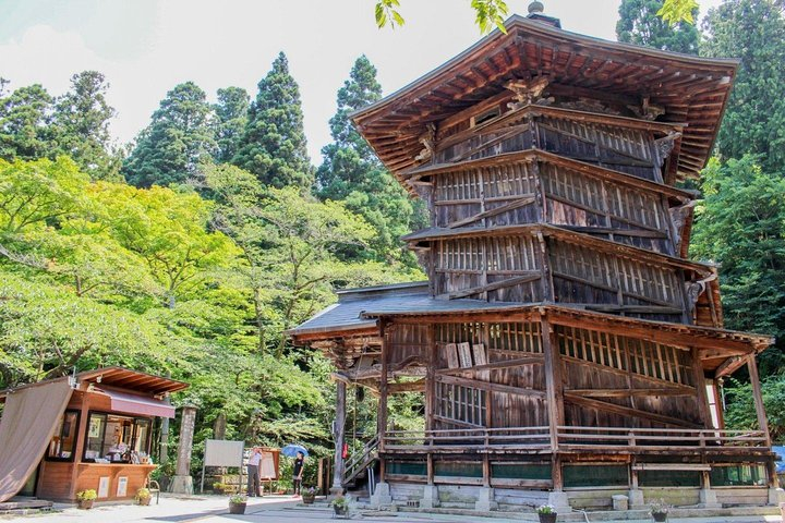Aizu 6hr Private Tour with Government-Licensed Guide IU4zNCMJ
