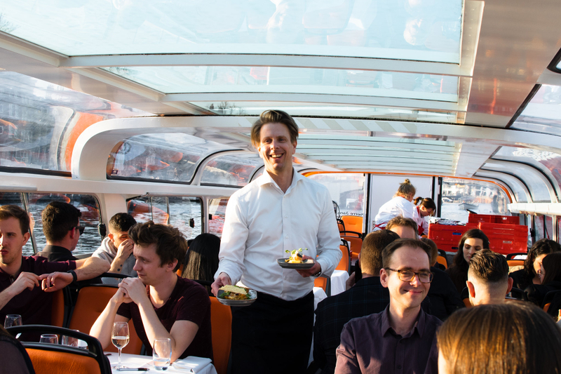 Amsterdam Canal Cruise with 4-Course Dinner DbO2xvzt