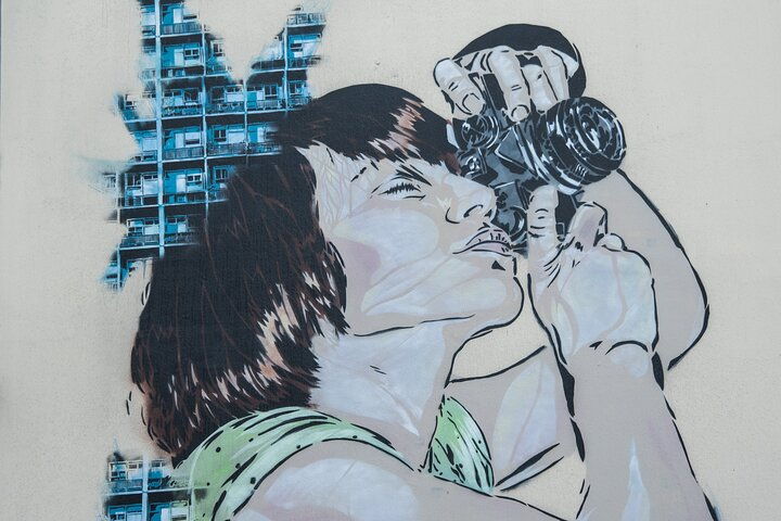 Private Guided Street Art Walking Tour in Paris ww7ssoDv