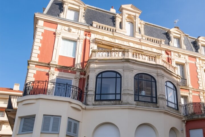 Saint Jean de Luz Scavenger Hunt and Sights Self-Guided Tour loSPRm1k
