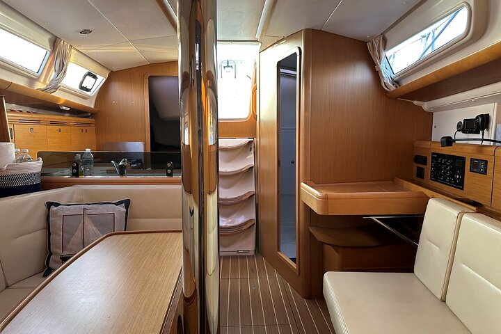 Oyster Bay Two Hour Sailing Experience uQeLFk6I