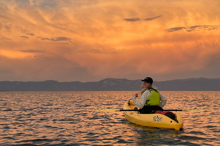 Sunset Kayak Experience in South Lake Tahoe 3RvSdAXR