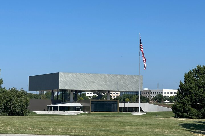 The National Medal of Honor Museum Tour B5NhhBJf