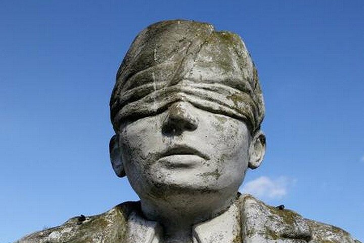 Full Day Private Battle of the Somme Tour from Albert s1AodgYq
