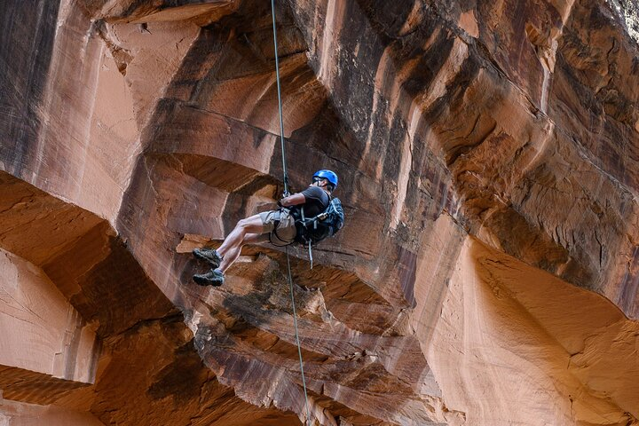 Discover Moab Rappelling on a Private Canyoneering Adventure fo4VAHo2