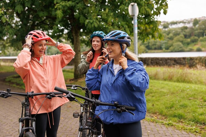 Ride Belfast in Style with an E Bike Rental XsUQzBQ0