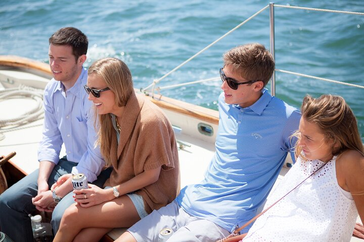 Casco Bay: Private Afternoon Charter on Heart's Desire MPZcj5tz