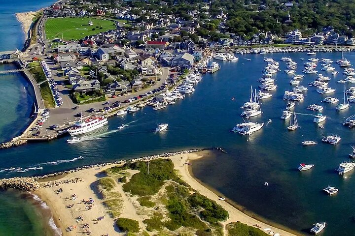 Discovering Oak Bluffs: A Self-Guided Audio Tour 3ostIhwL