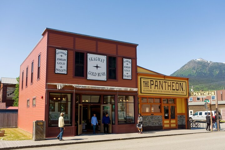 Skagway Downtown Walking Private Tour Experience tEwKPiXu
