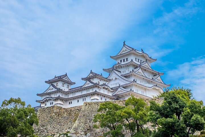 Discover Every Bit of Himeji Castle - World Heritage near Osaka CE1Ijqui