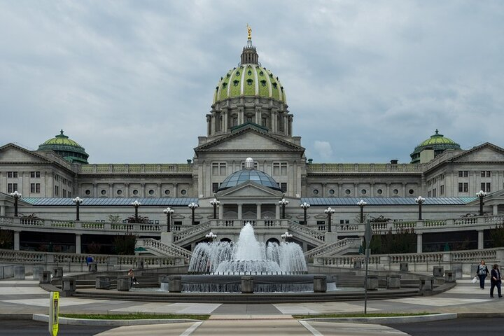 Harrisburg's Historic Downtown Smartphone Guided Walking Tour 2CitpZdB