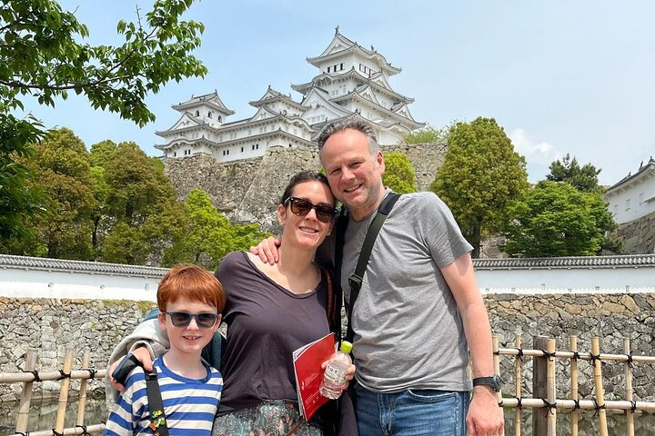 UNESCO's Himeji Castle and Kokoen Garden Guided Tour ZZQTwyGp