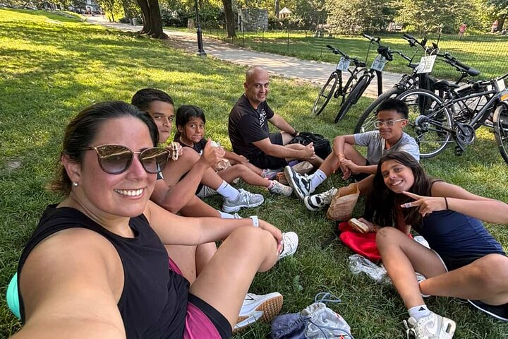 Central Park E Bike Rentals AJ1cNB4K