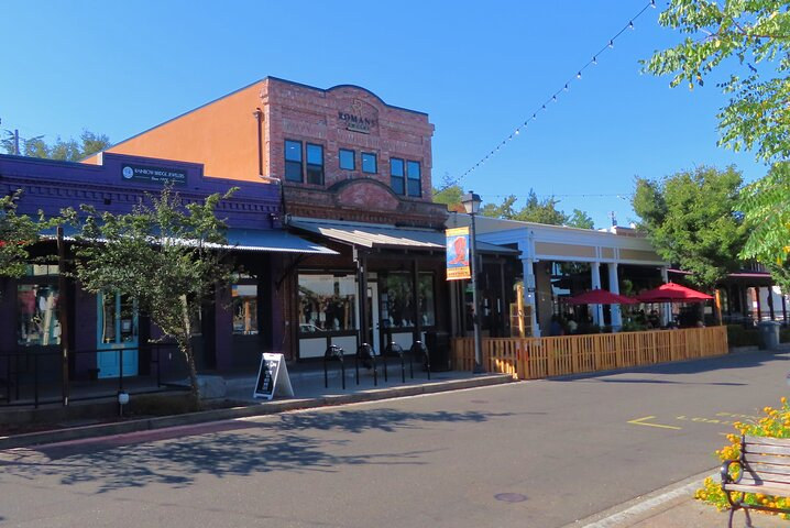 Historic Folsom: A Self-Guided Audio Tour zqJ0Jp1y