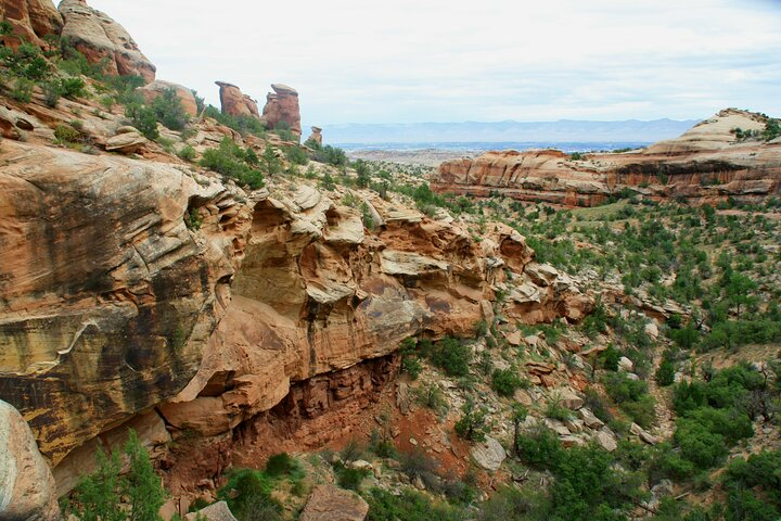 Colorado National Monument Self Guided Audio Driving Guided Tour BNlLVATH