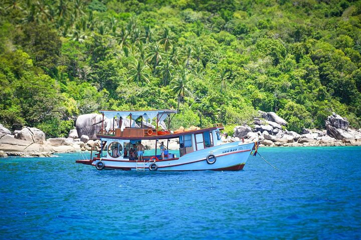 Koh Tao Top Crystal Clear Snorkeling Day Tour by Big Boat  np9u6VKg