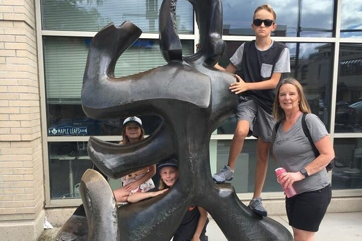 Unique Self-Guided Scavenger Hunt Experience in Fort Worth M0oH0JmL