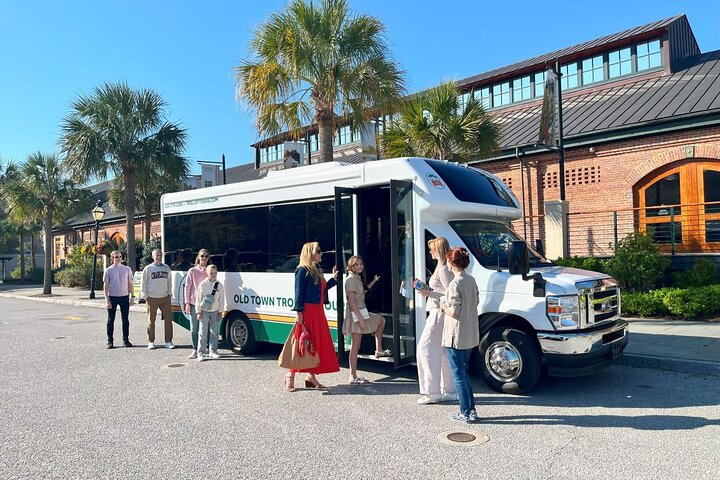 Magnolia Plantation Day Tour with Transportation L3ypanTR