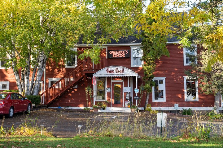 Bayfield’s famous ghosts selfguided audio walk tour w/emf reader tQC4puaE