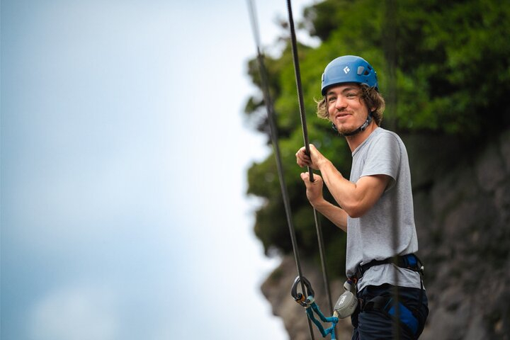 Via Ferrata Panoramic in the East Pyrenees p8duJedh