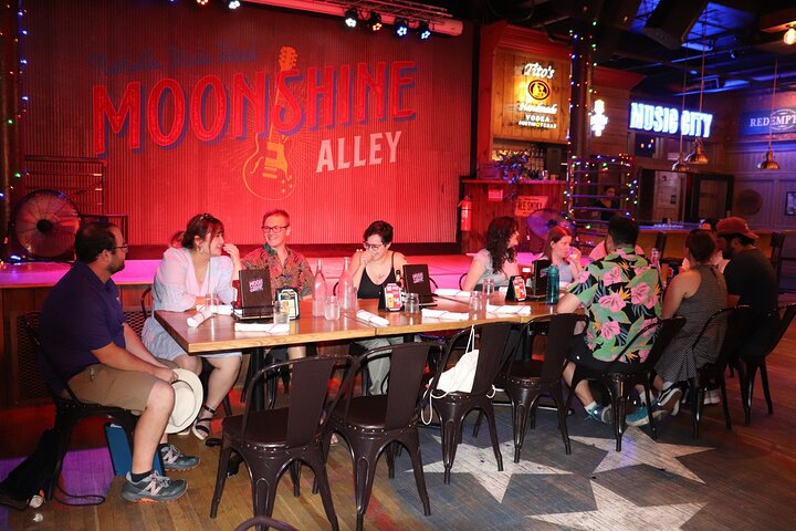 Prohibition in Providence: A Drinking History Tour CEylnXuY