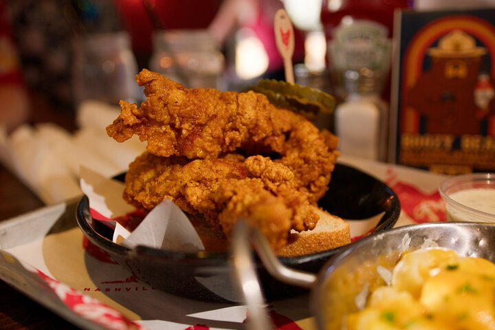 East Nashville Food Tour  uXIfDWGG
