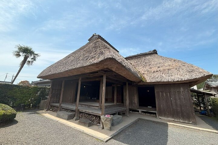 Chiran Samurai gardens & Peace Museum private tour by car 9MxExn5R