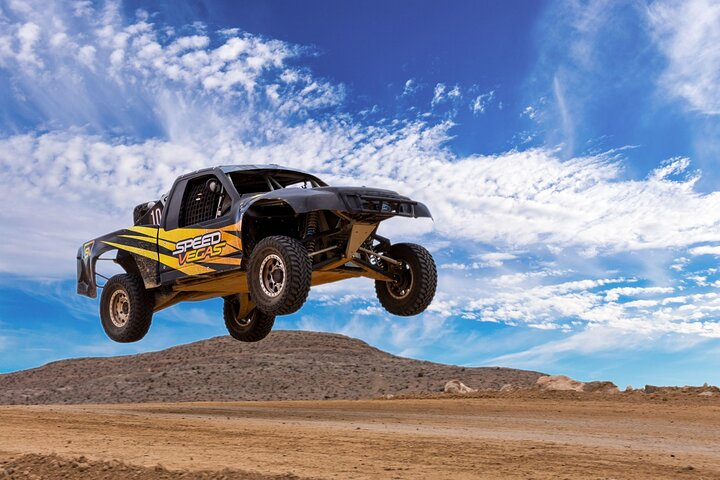 Vegas Off-Road Baja Race Truck Experience akrNTNk1