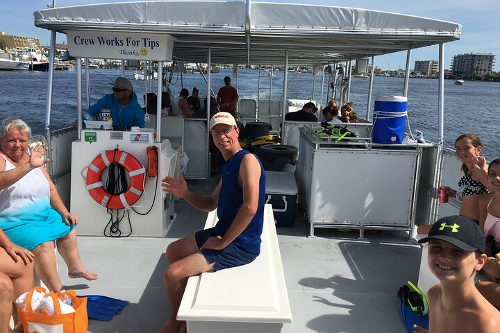 Destin Crab Island Tour in Catamaran YXyVUYwL