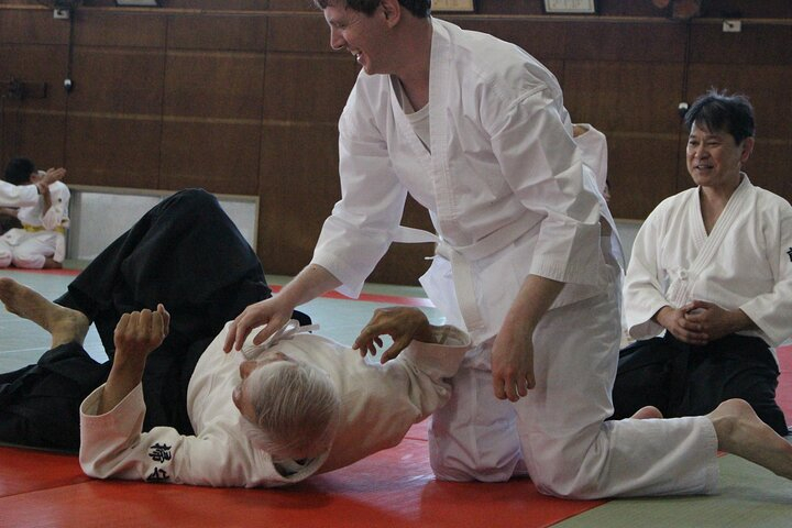 Nagasaki Aikido Experience and Cultural Shrine Tour 0HWN2bvr